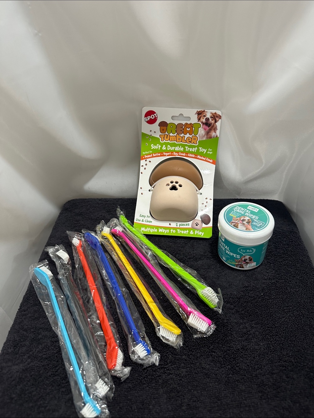 Treat Tumbler Soft Durable Beige Pet Treat Toy
NWT dog bundle dog toothbrushes